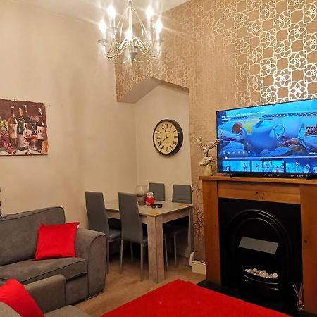 Sommerset Cottages - 2 Bedroom House Sunderland  Luaran gambar