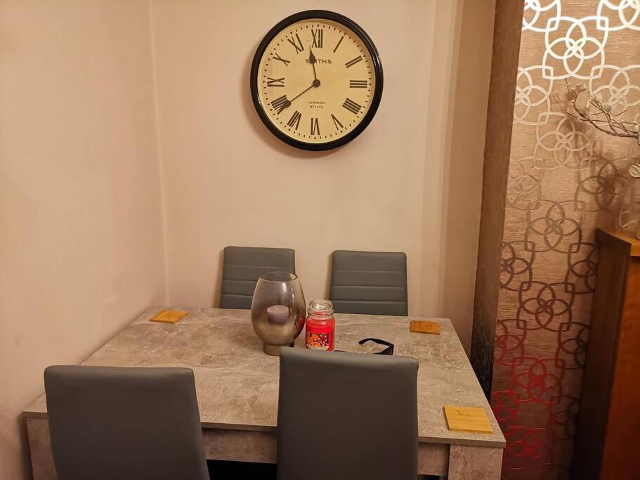 Sommerset Cottages - 2 Bedroom House Sunderland  Luaran gambar