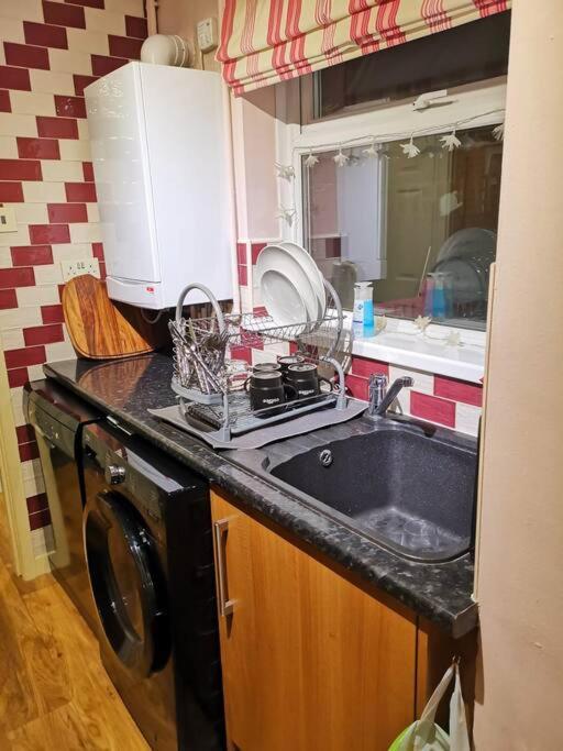 Sommerset Cottages - 2 Bedroom House Sunderland  Luaran gambar